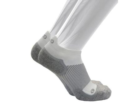 OS1st WP4 Wellness Performance No Show Socks White Hot on Sale