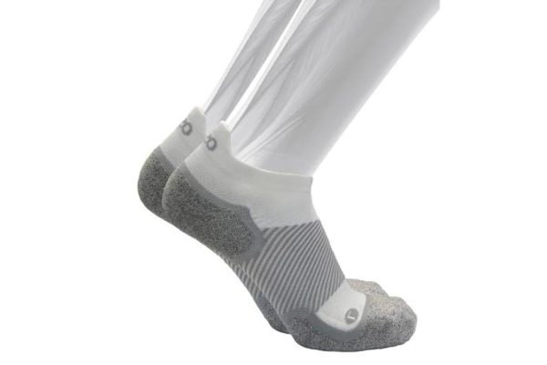 OS1st WP4 Wellness Performance No Show Socks White Hot on Sale